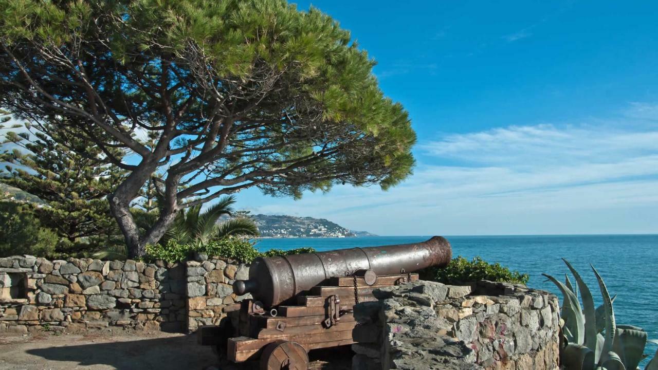 Hotel Della Punta Bordighera Eksteriør bilde